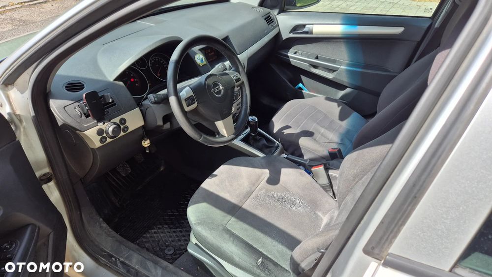 Opel Astra ver-1-6-enjoy - 8