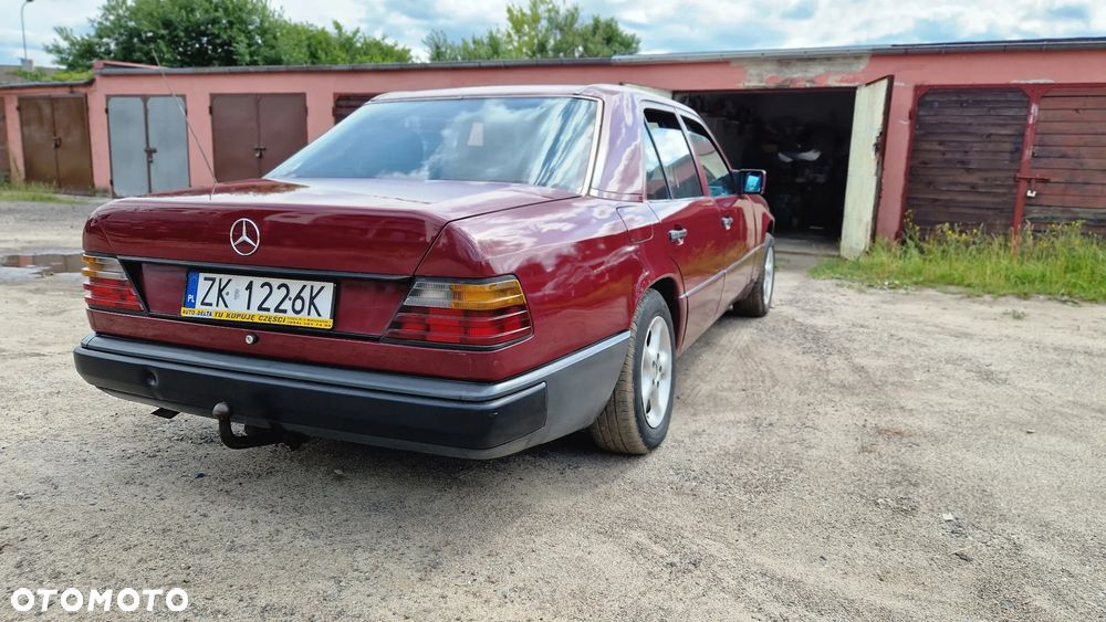 Mercedes-Benz W124 (1984-1993) - 3