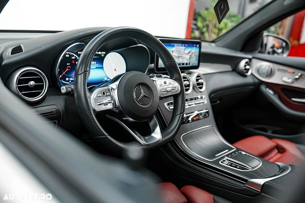 Mercedes-Benz GLC Coupe 300 e 4Matic 9G-TRONIC AMG Line Plus - 18