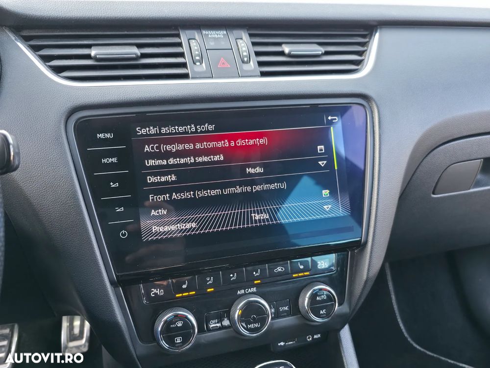 Skoda Octavia Combi 2.0 TDI 4x4 DSG RS - 15