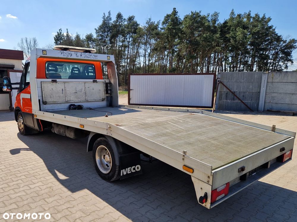 Iveco Daily do 3,5T 3.0 170 PS Na Blizniakach Laweta Pomoc Droga Najazd - 10