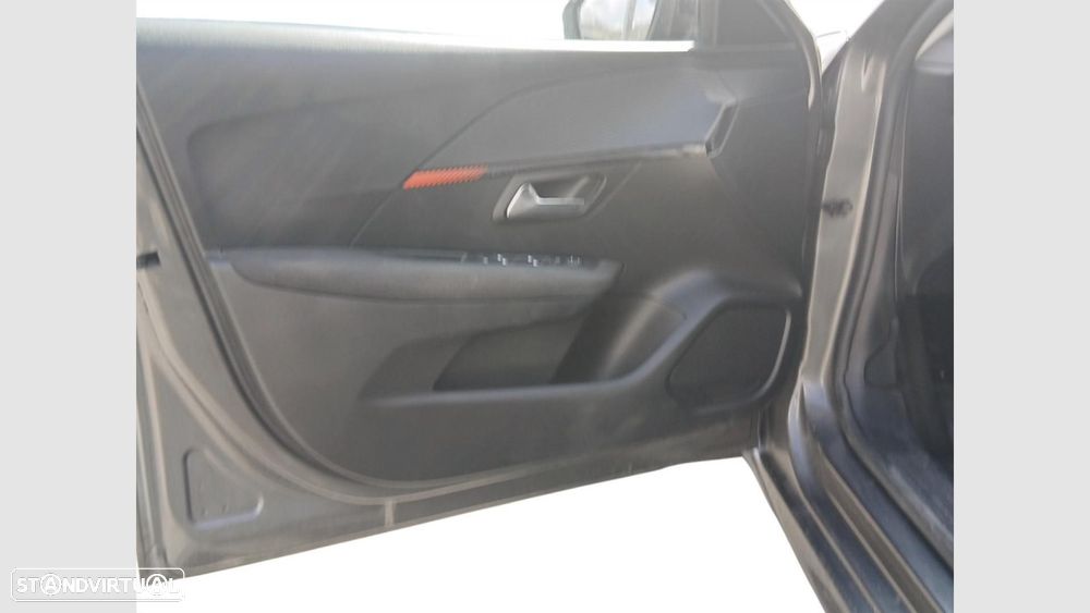 Peugeot 208 1.2 PureTech Active - 12