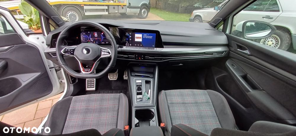 Volkswagen Golf VIII 2.0 TSI GTI DSG - 8