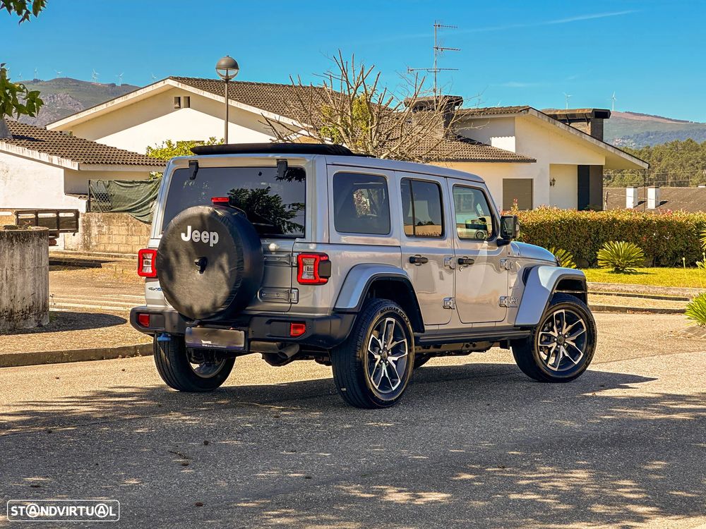Jeep Wrangler Unlimited - 6
