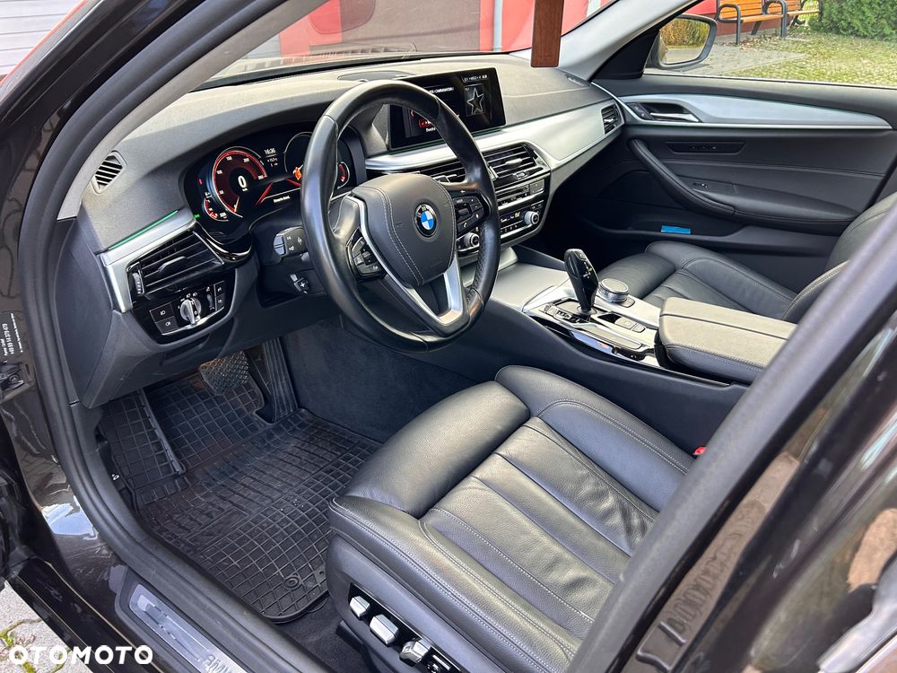 BMW Seria 5 520d Efficient Dynamics Edition Luxury Line - 18