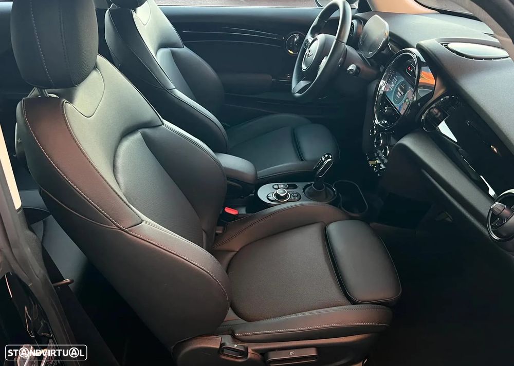 MINI 3 Portas Cooper SE Classic - 8