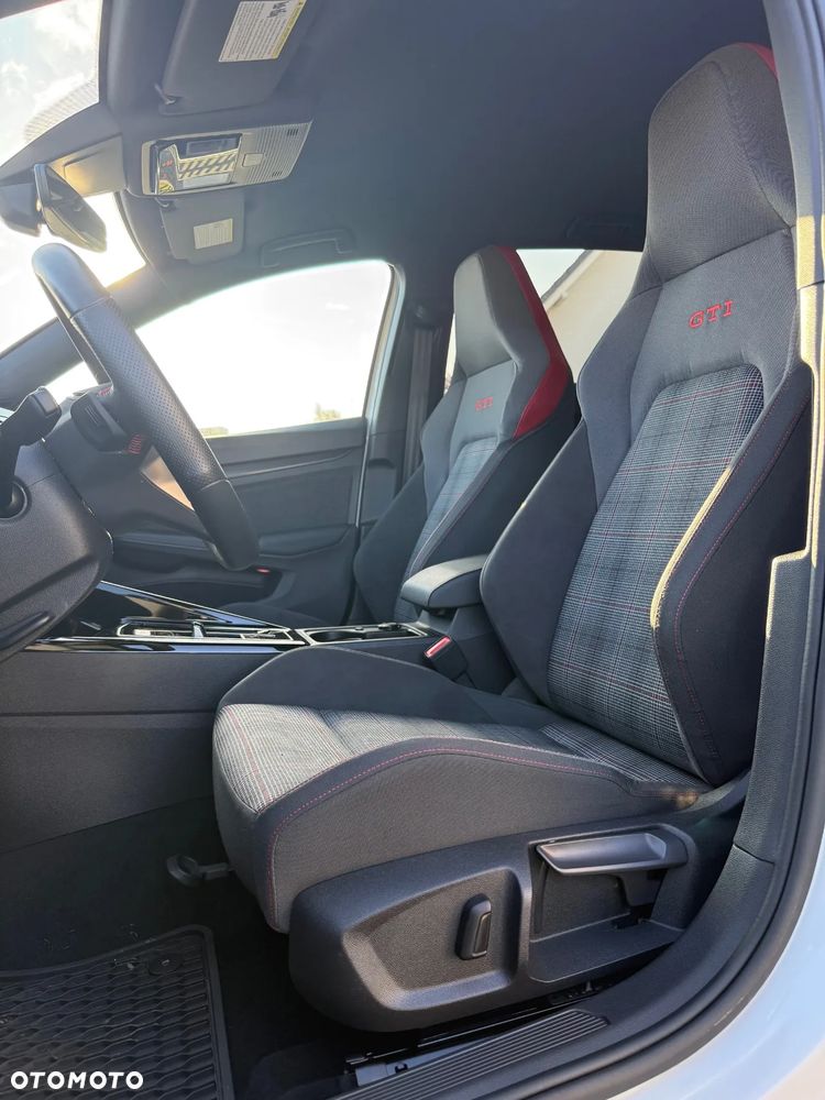 Volkswagen Golf 2.0 TSI OPF DSG GTI - 9