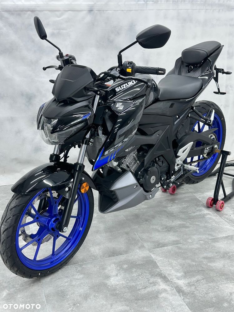 Suzuki GSX - 1
