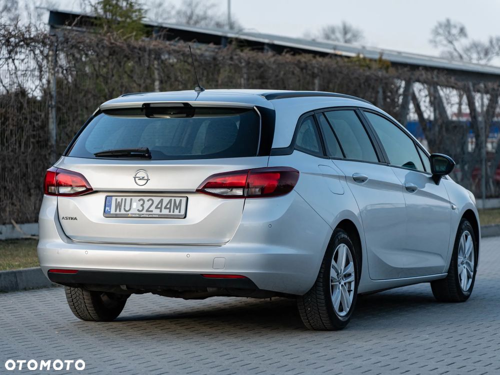 Opel Astra 1.4 T Edition S&S - 4