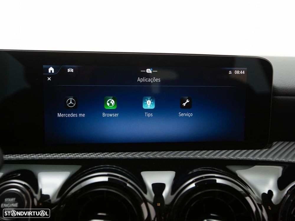 Mercedes-Benz A 250 e - 24