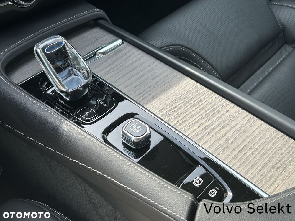 Volvo S90 - 23