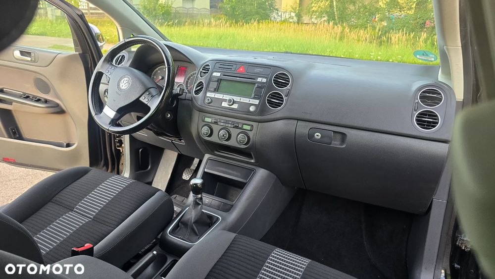 Volkswagen Golf Plus 1.9 TDI DPF Comfortline BlueMotion - 36