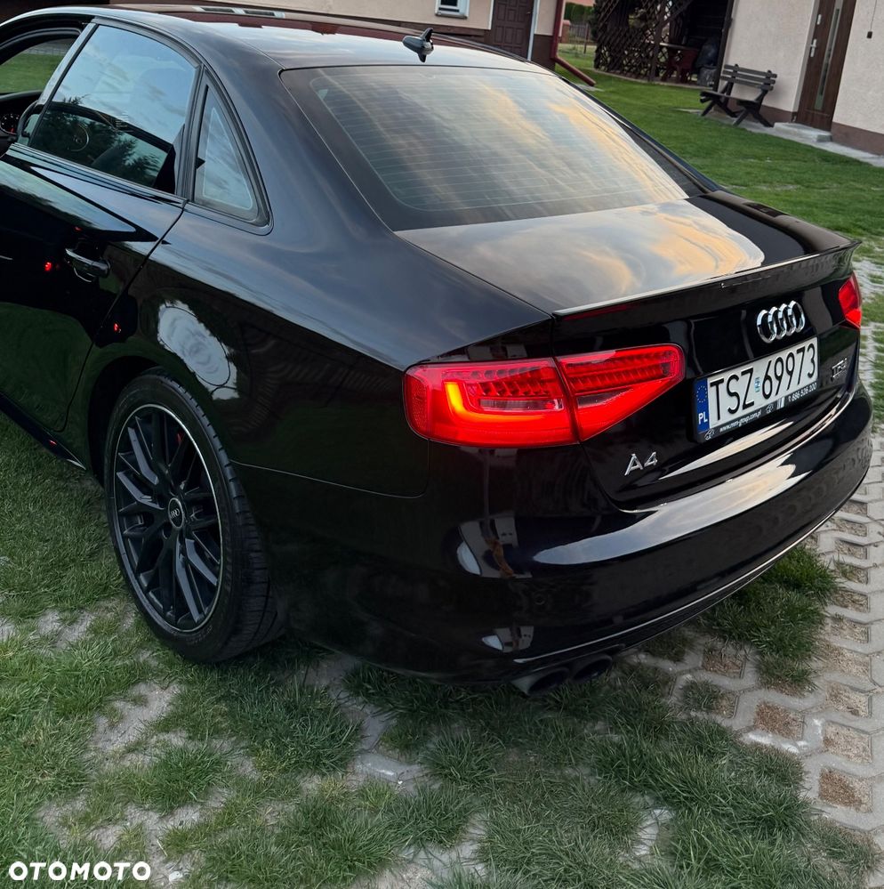 Audi A4 - 4