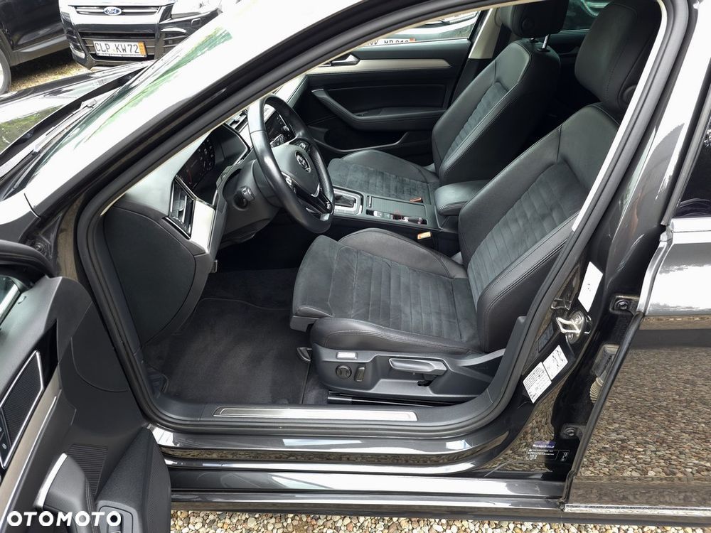Volkswagen Passat 2.0 TDI SCR Highline DSG - 9