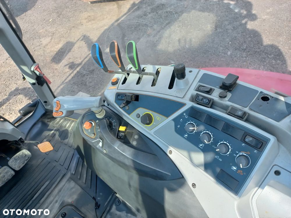 Kabina valtra,licznik ,wiązka elektryczna,dach,pulpit,wyświetlacz,ehr,sterownik,komputer,instalacja,szyberdach,R917008392,podłokietnik,pompka hamulcowa,orbitrol,t 194,t175,254,versu,q 305,t144,s,t234,t214,t154,s416,s374, - 1