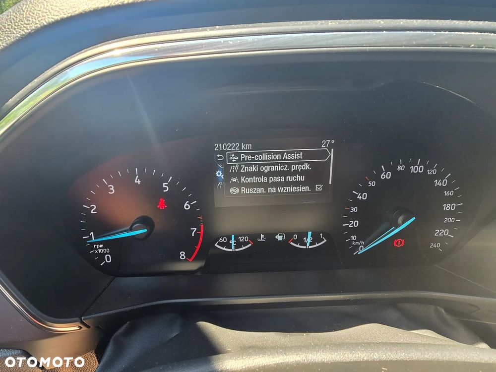 Ford Focus 1.5 EcoBoost Titanium Business - 39
