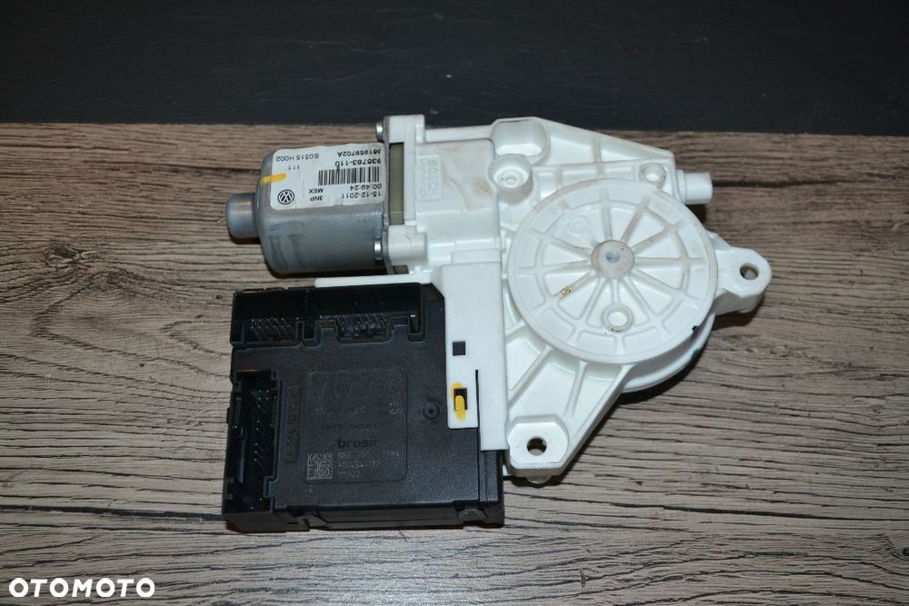 VW SEAT SKODA SILNICZEK SZYB PRAWY MODUŁ 3C0959792C - 1