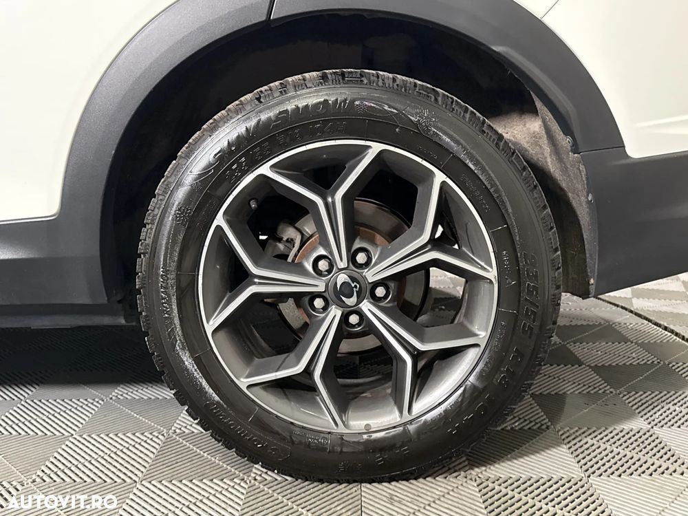 SsangYong Korando - 14