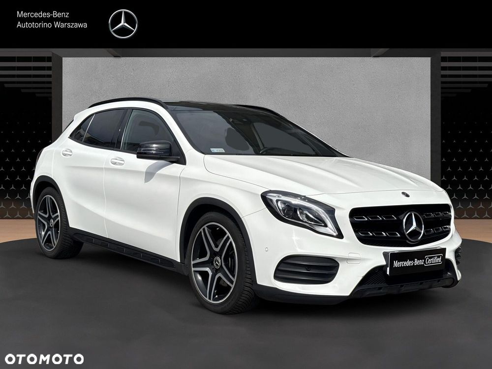 Mercedes-Benz GLA - 8
