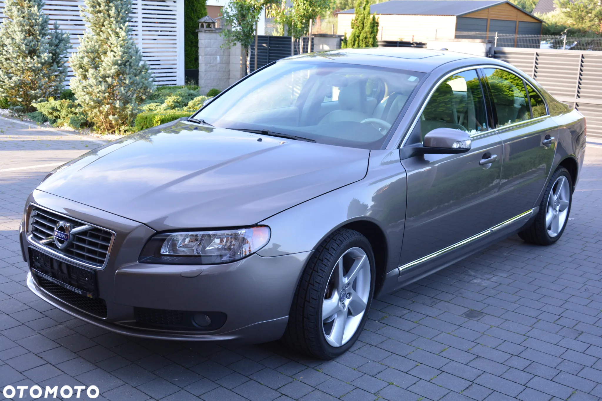 Volvo S80 - 2