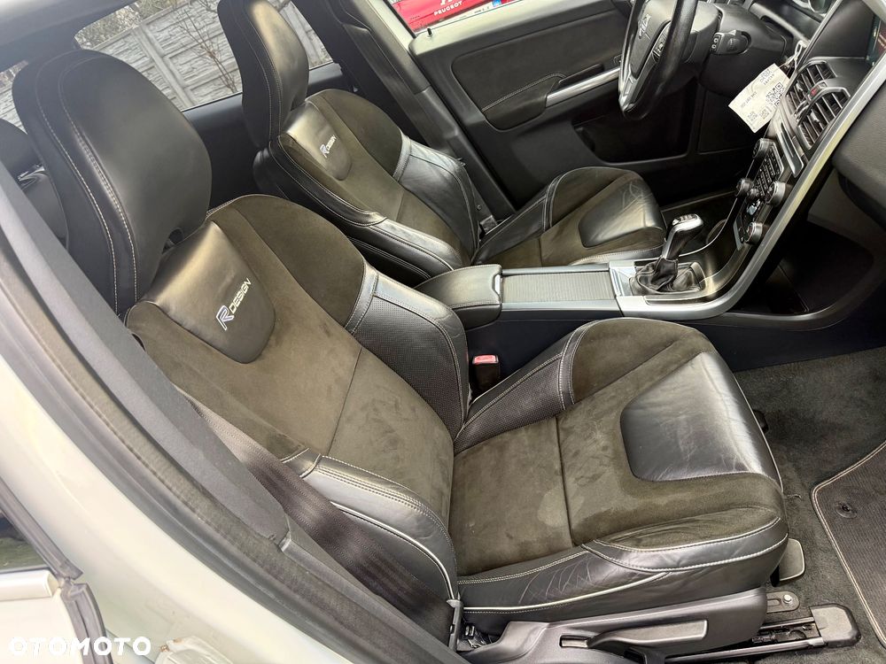 Volvo XC 60 D4 Kinetic - 17