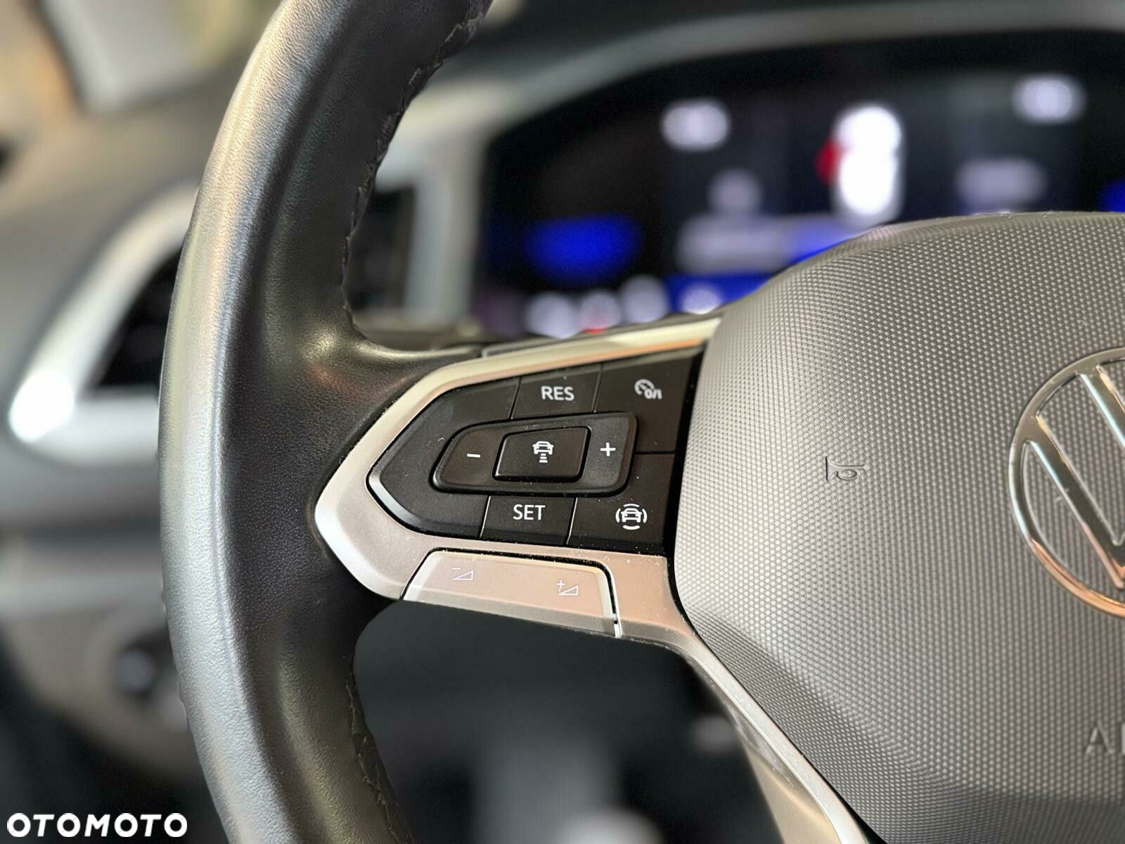 Volkswagen T-Roc 1.5 TSI Life DSG - 11
