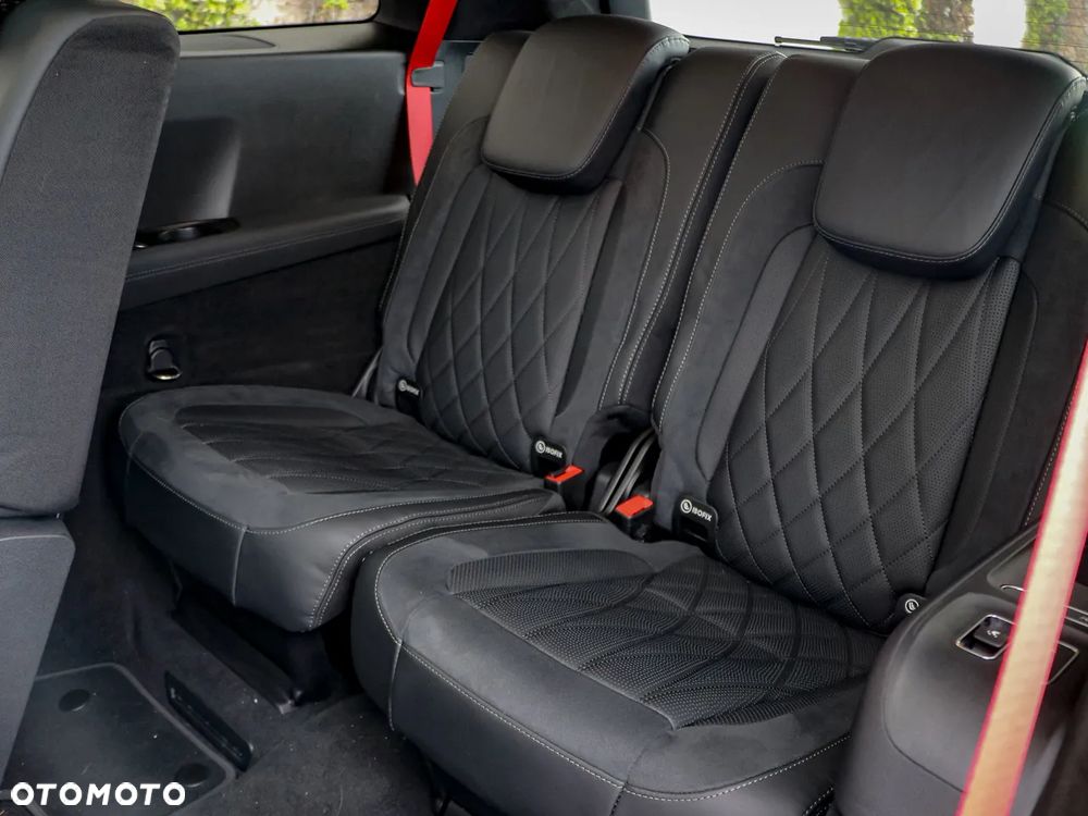 Mercedes-Benz GLS AMG 63 4-Matic+ - 17