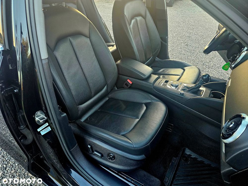 Audi A3 Limousine 2.0 TFSI quattro S tronic design - 11