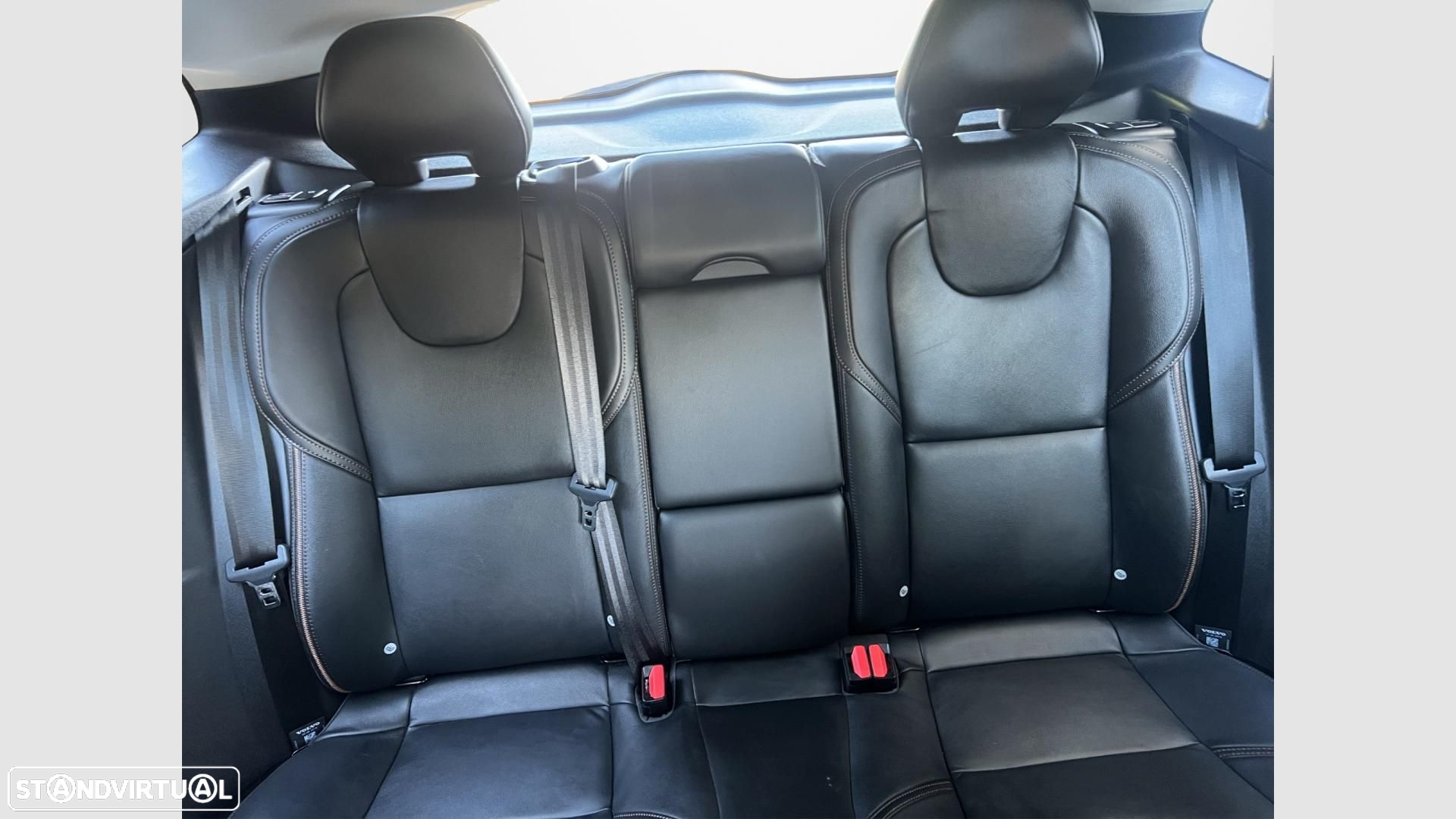 Volvo V40 Cross Country 1.5 T3 Geartronic - 20