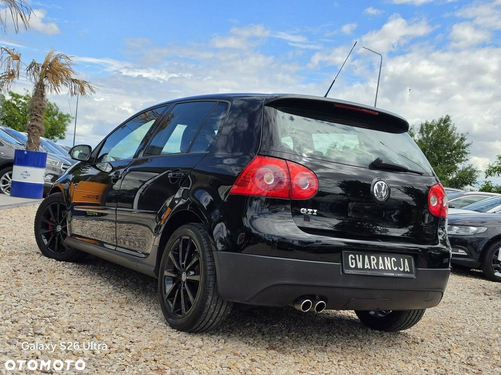 Volkswagen Golf 2.0 GTI - 13