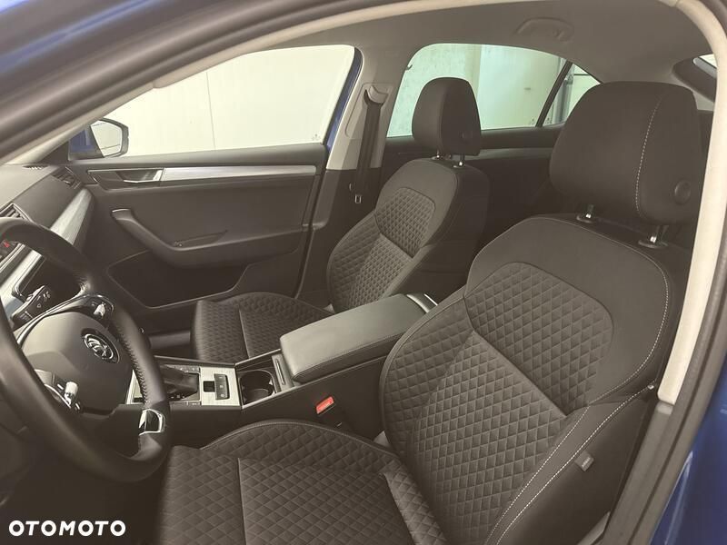 Skoda Superb 1.5 TSI Ambition DSG - 12