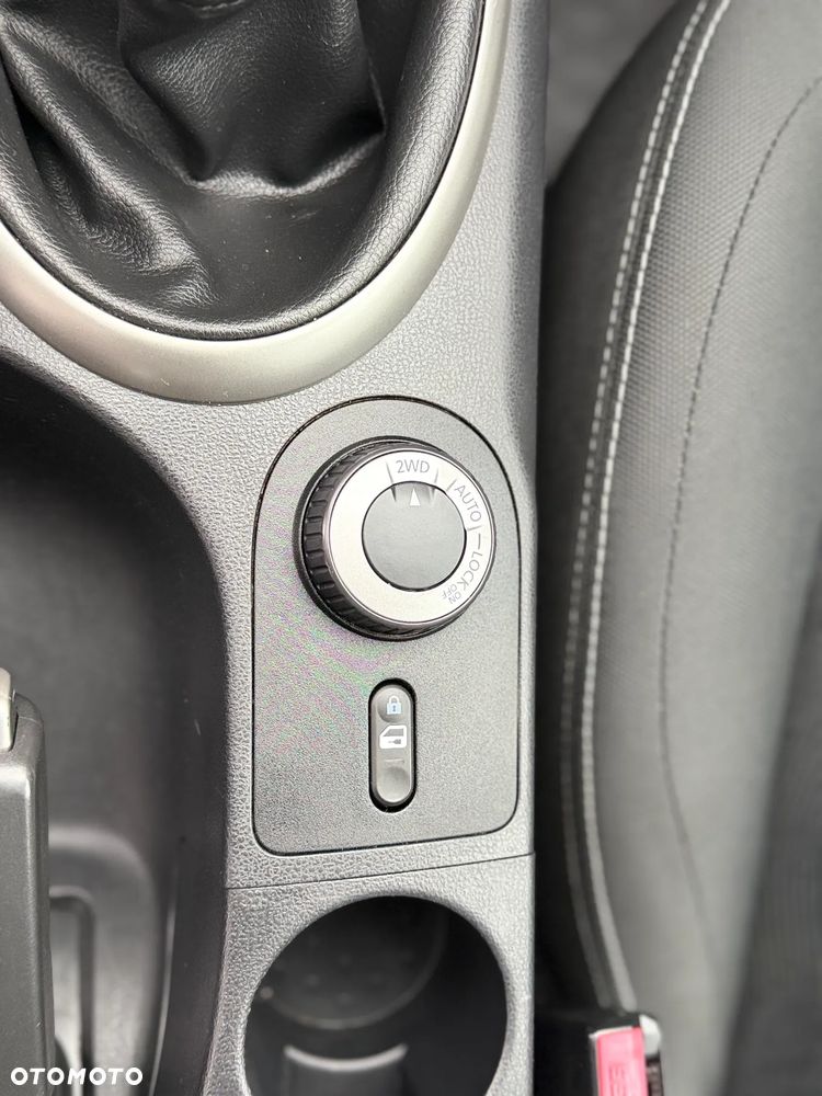 Nissan Qashqai 2.0 4x4 Acenta - 23