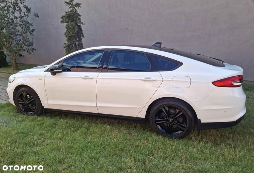 Ford Mondeo - 10