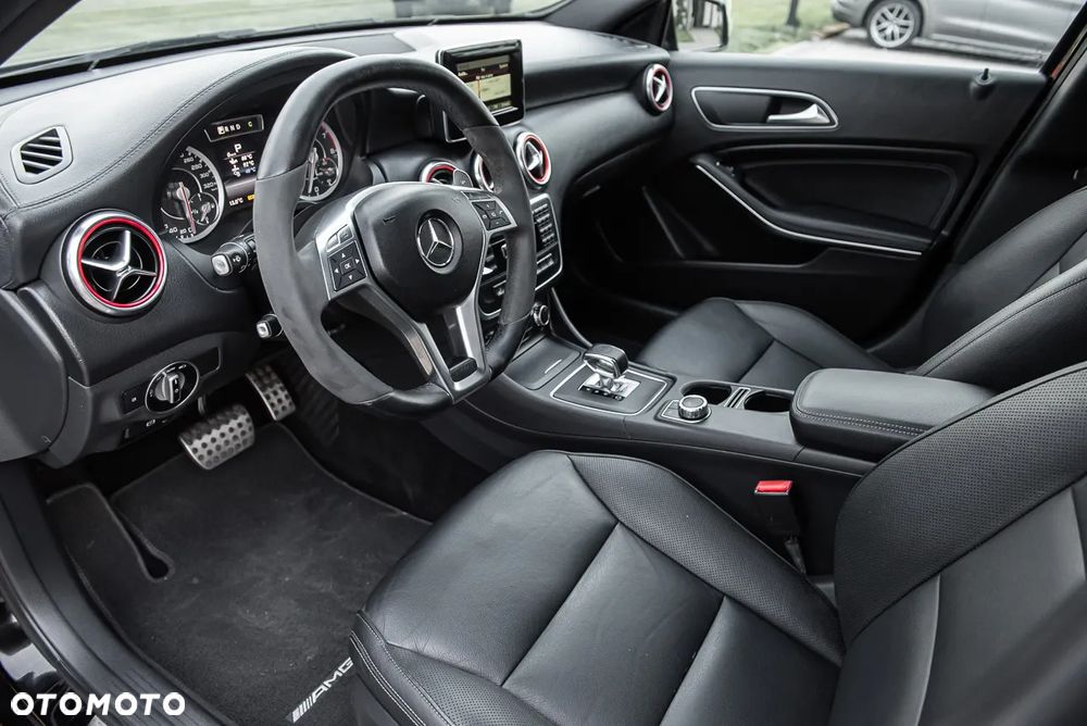 Mercedes-Benz Klasa A 45 AMG 4Matic AMG Speedshift 7G-DCT - 19