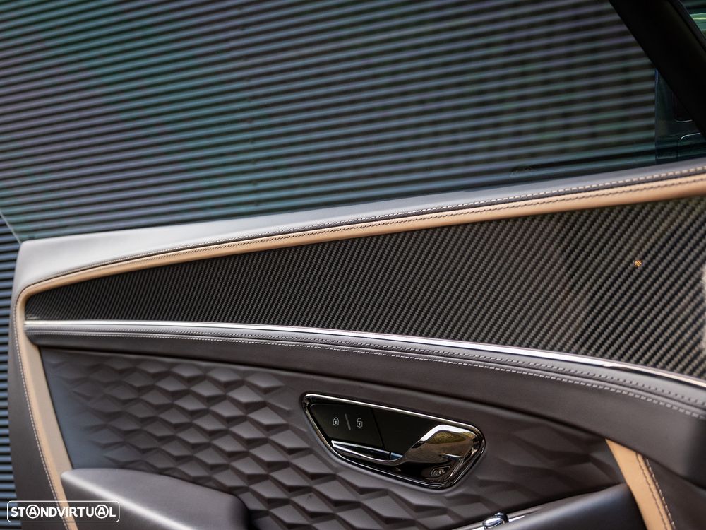 Bentley Continental 4.0 Hybrid Speed - 43