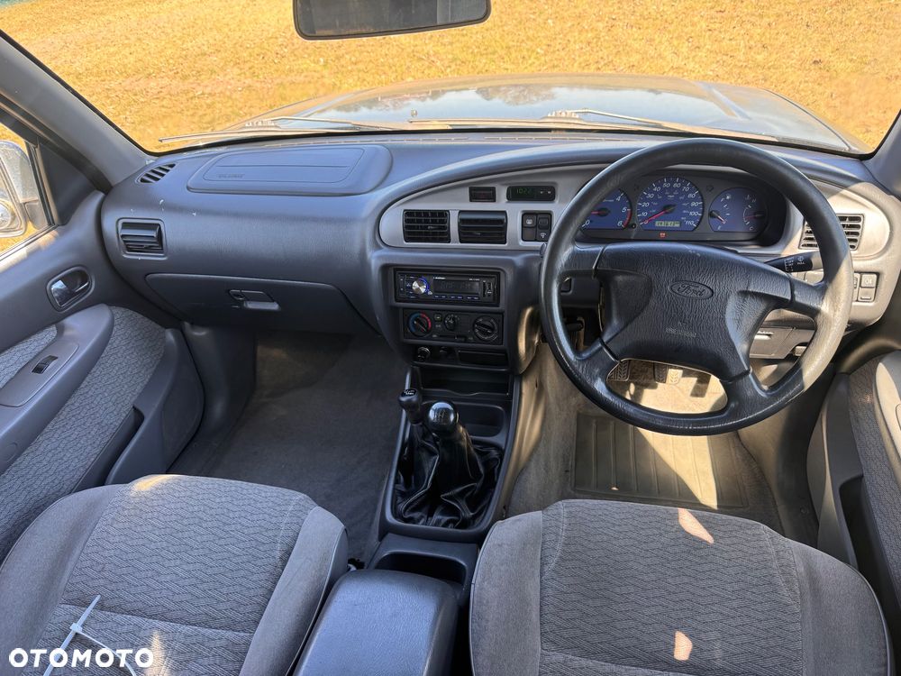 Ford Ranger XLT Limited - 17