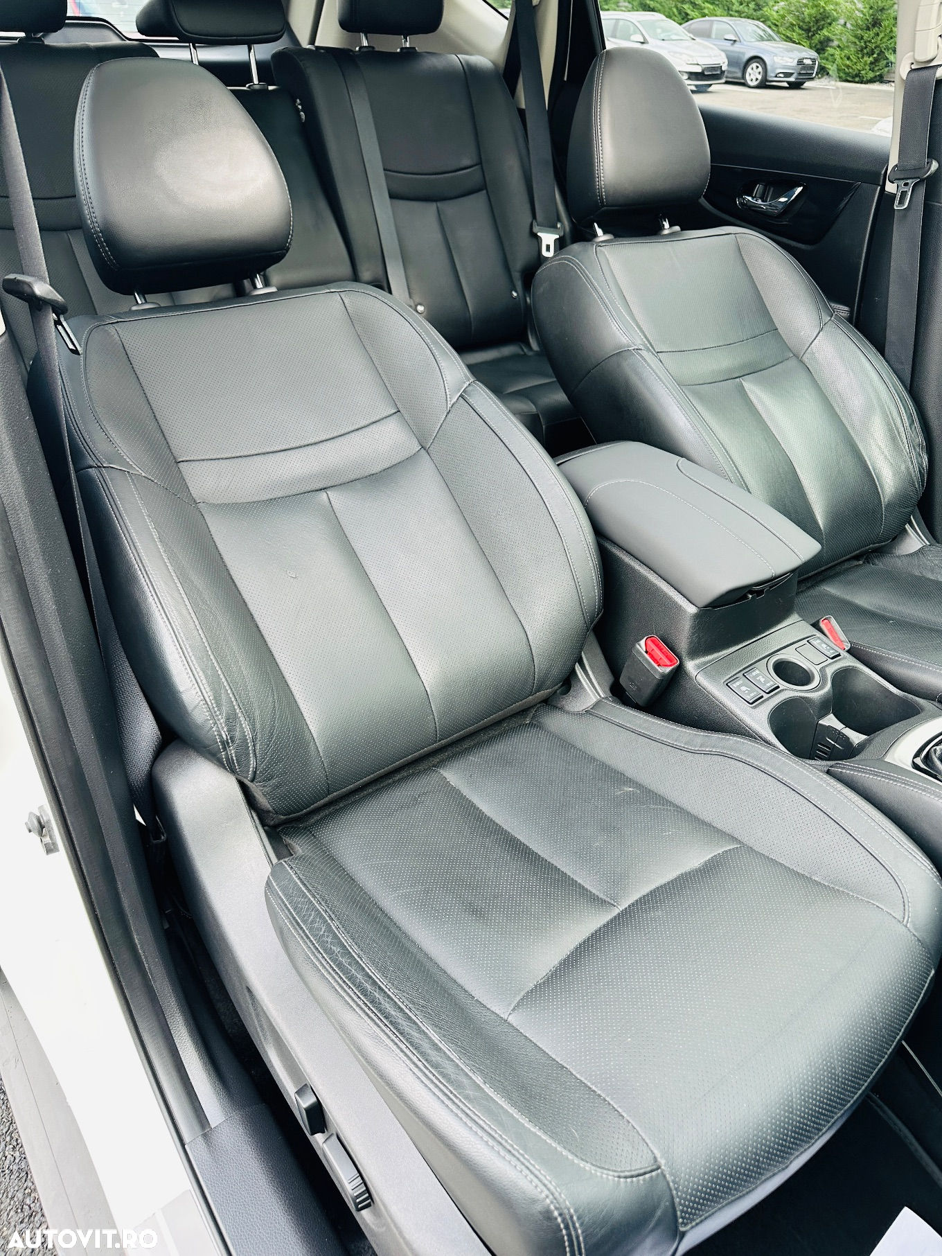 Nissan X-Trail 1.6 DIG-T Tekna - 27