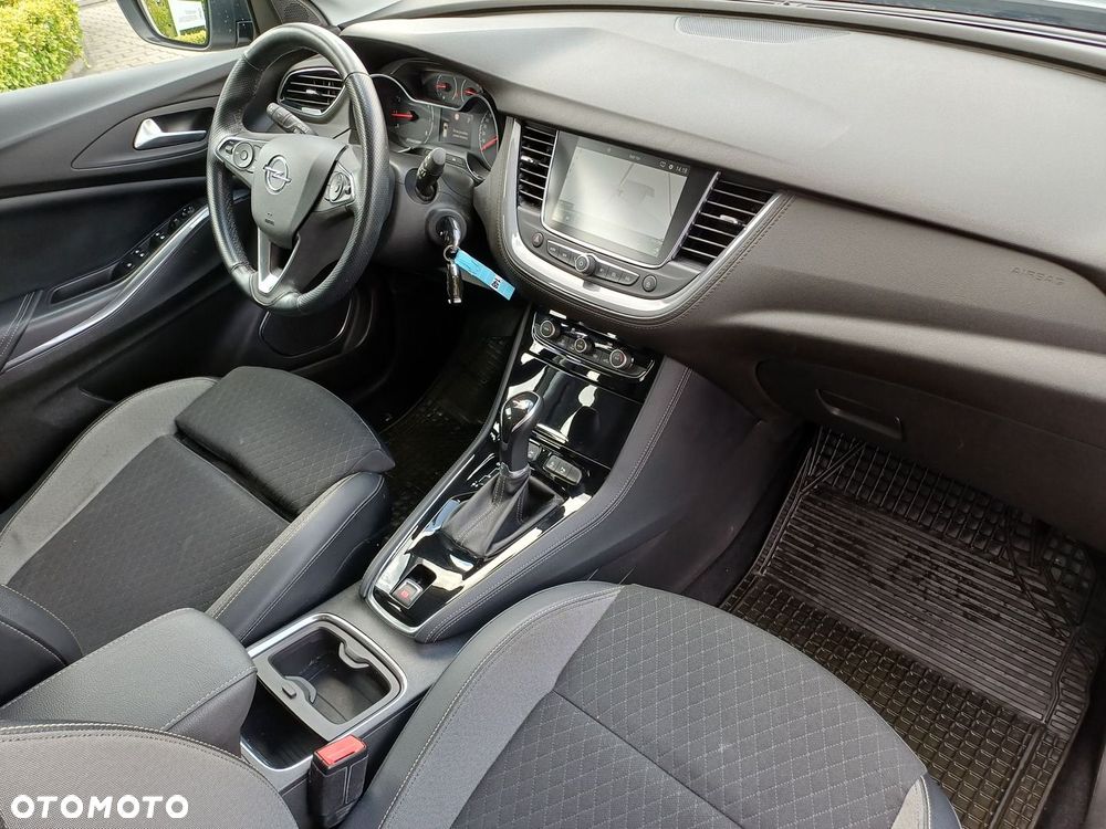 Opel Grandland X 1.6 T Elite S&S - 11