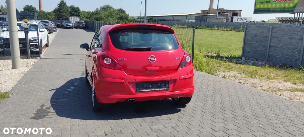 Opel Corsa 1.6 Turbo Edition - 4