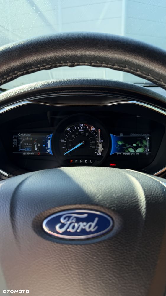 Ford Mondeo 2.0 Ti-VCT Titanium - 24