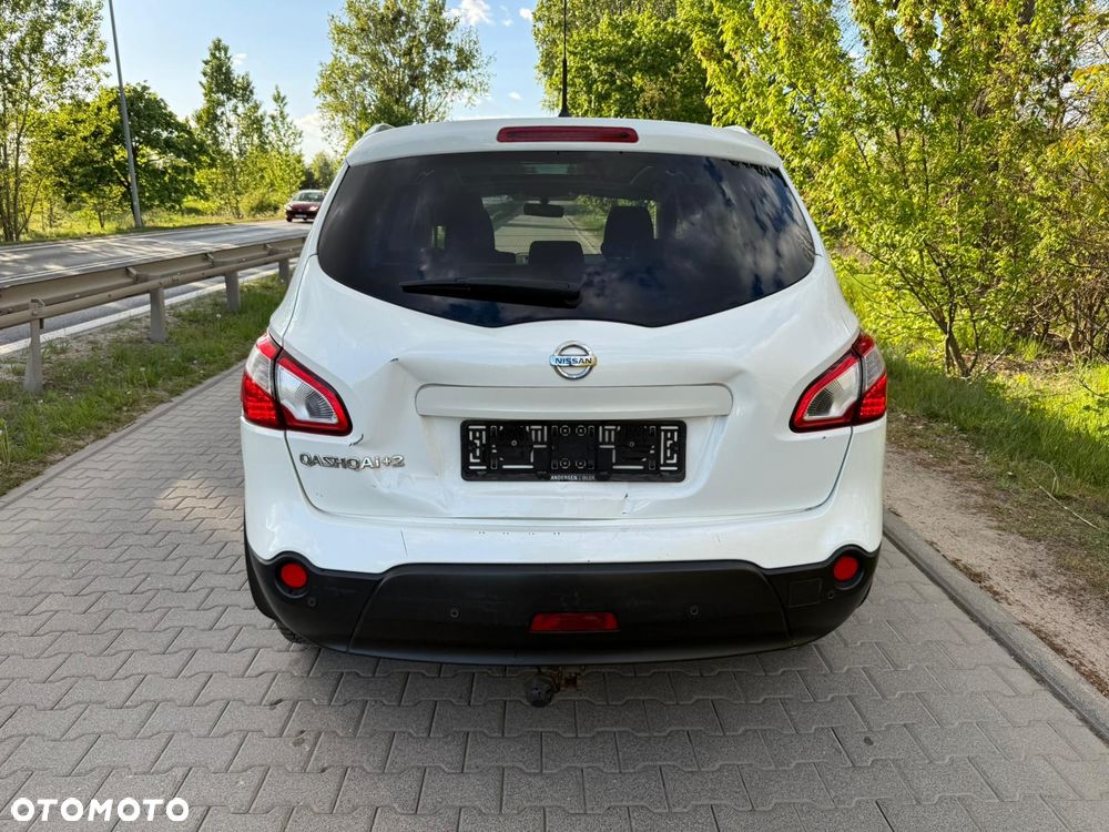 Nissan Qashqai+2 - 5