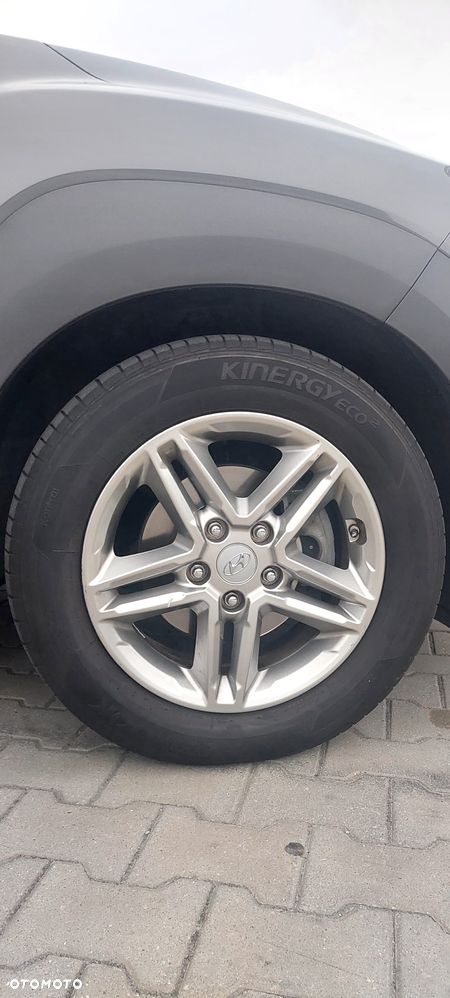 Hyundai Kona - 7