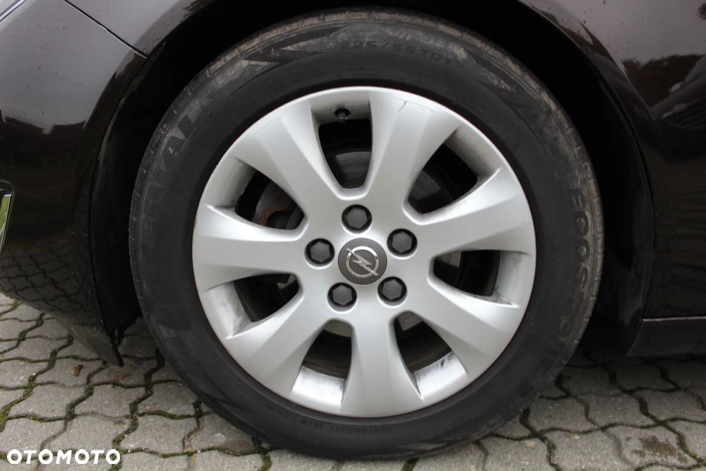 Opel Insignia - 11