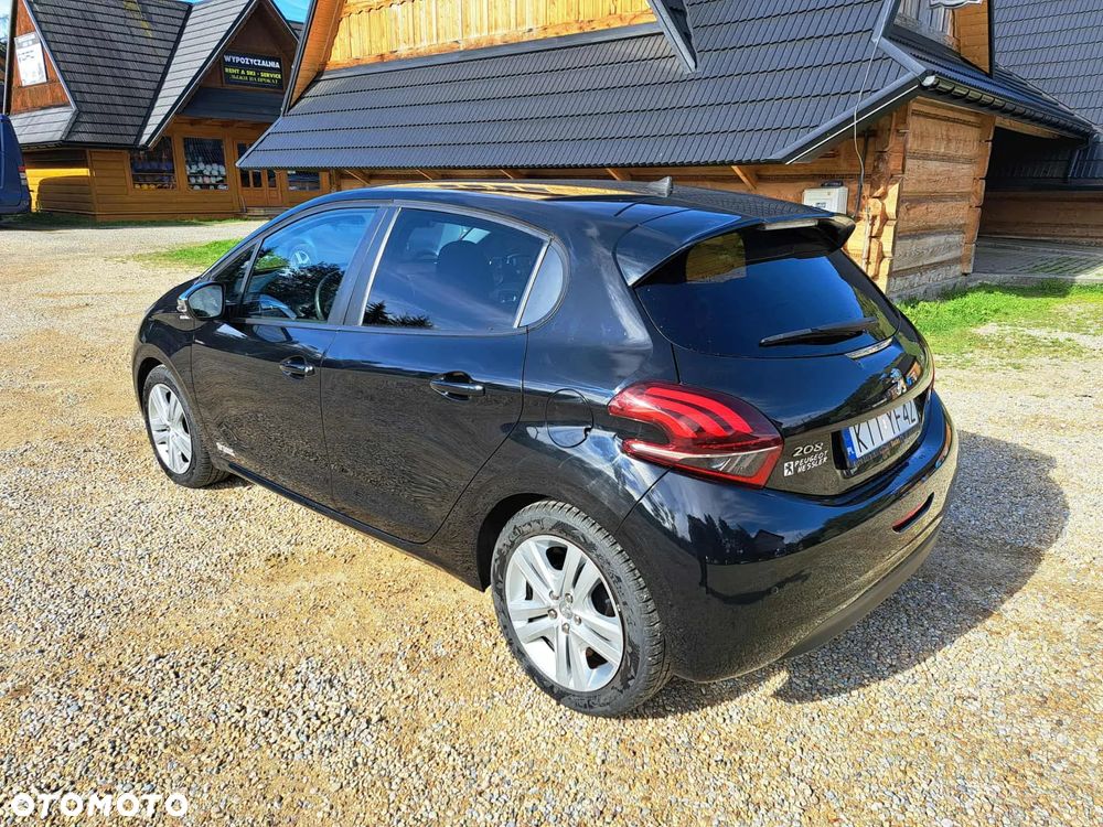 Peugeot 208 82 VTI Style - 4