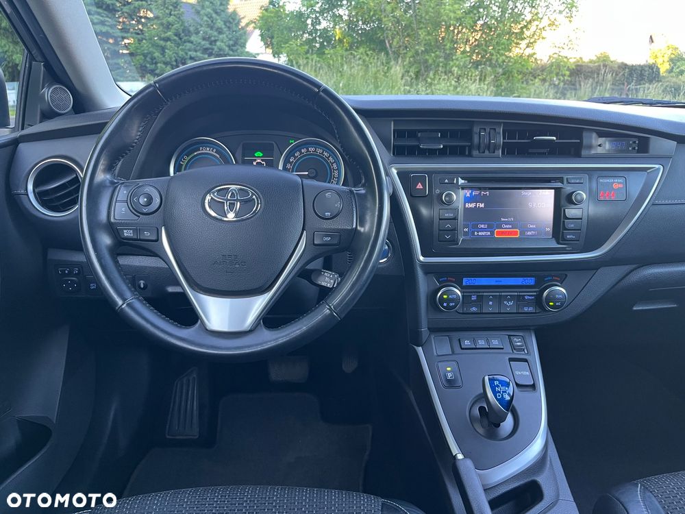 Toyota Auris 1.8 HSD Prestige NAVI - 8