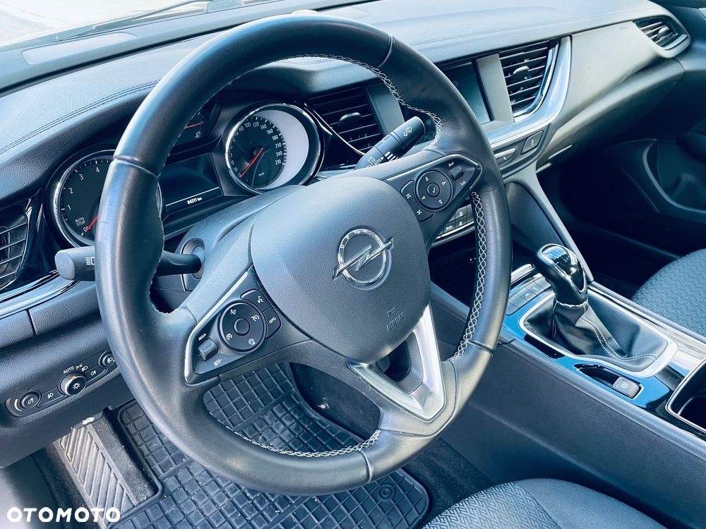 Opel Insignia 1.5 T Elite S&S - 12