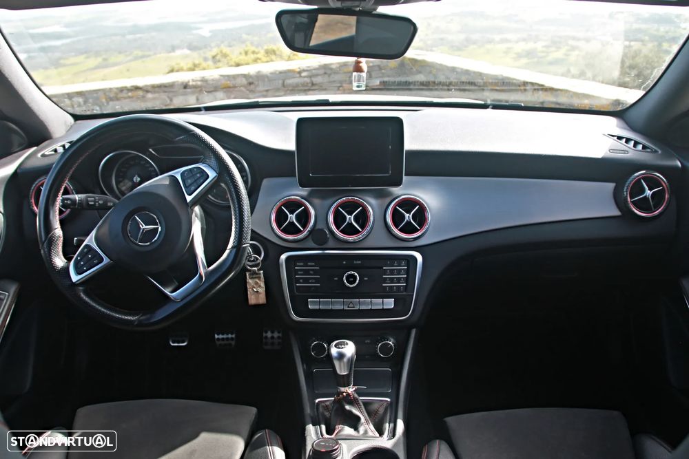 Mercedes-Benz CLA 200 (CDI) d AMG Line - 9