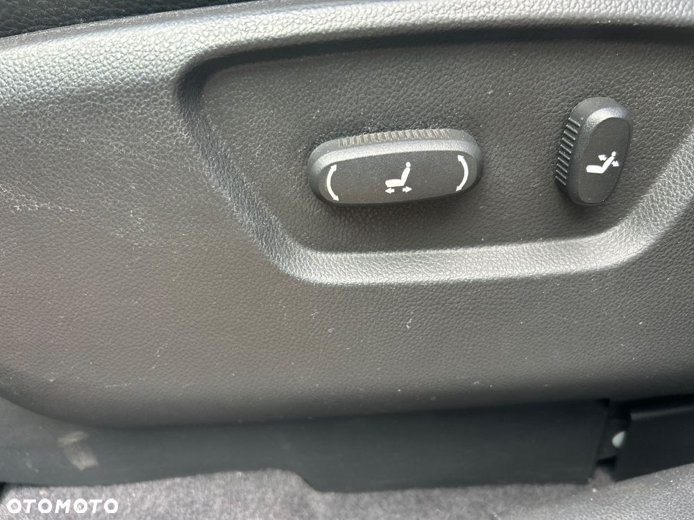 Chevrolet Captiva 3.2 4WD 7 Sitzer LT - 25