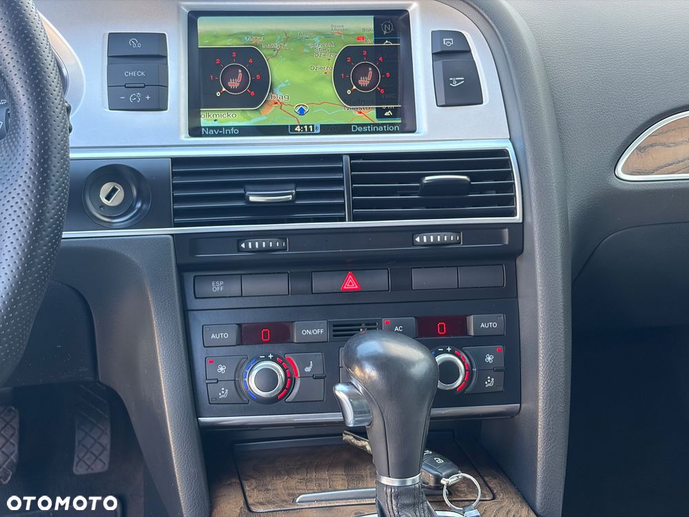 Audi A6 Avant 3.0 TDI DPF quattro tiptronic - 11