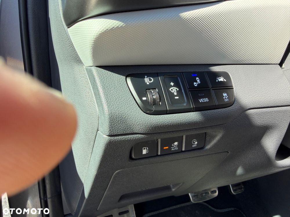 Hyundai IONIQ 1.6 GDI Premium - 19